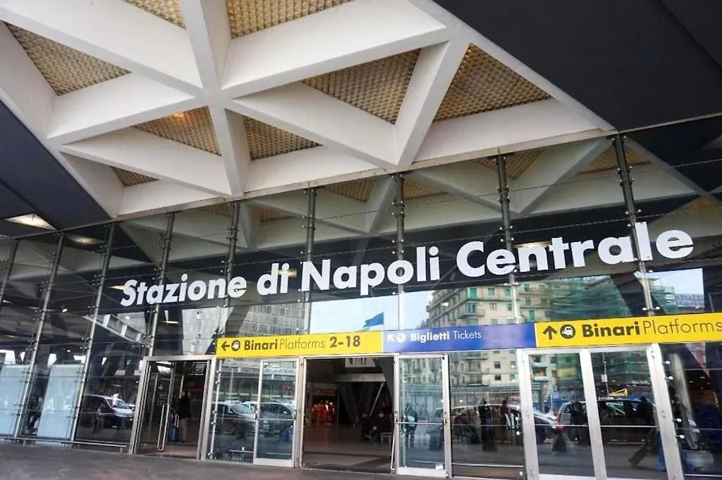 Vpm Rooms Central Train Station Naples 0*,  Italy