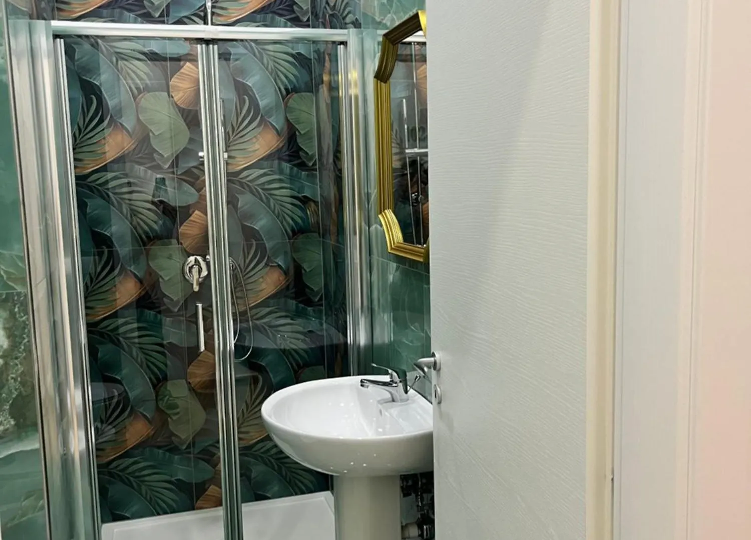 Bed & Breakfast Vpm Rooms Central Train Station Naples Italy
